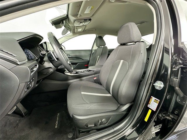 Used 2022 Hyundai Sonata SEL w/ Cargo Package image 11