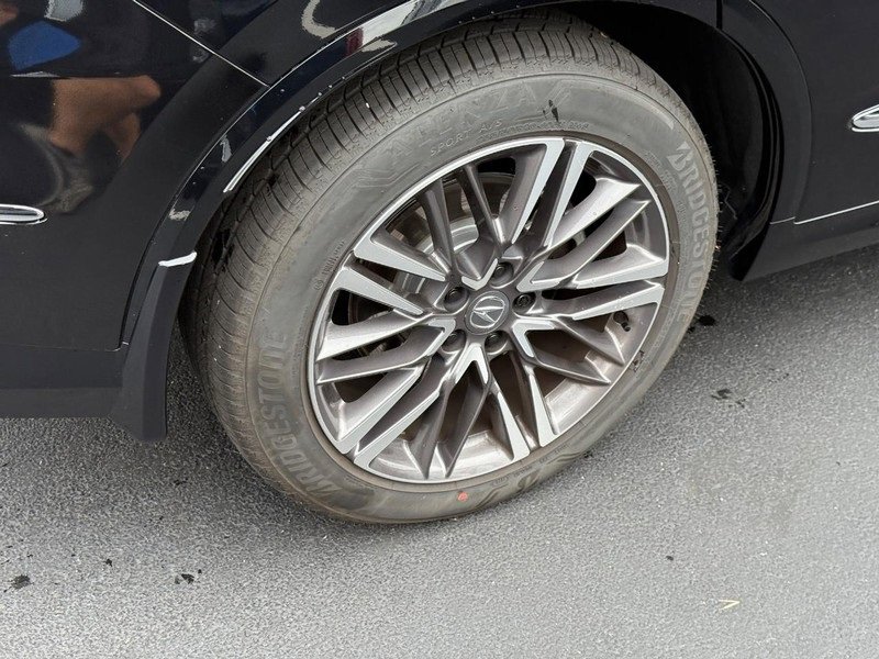 Used 2025 Acura MDX w/ Advance Package image 7
