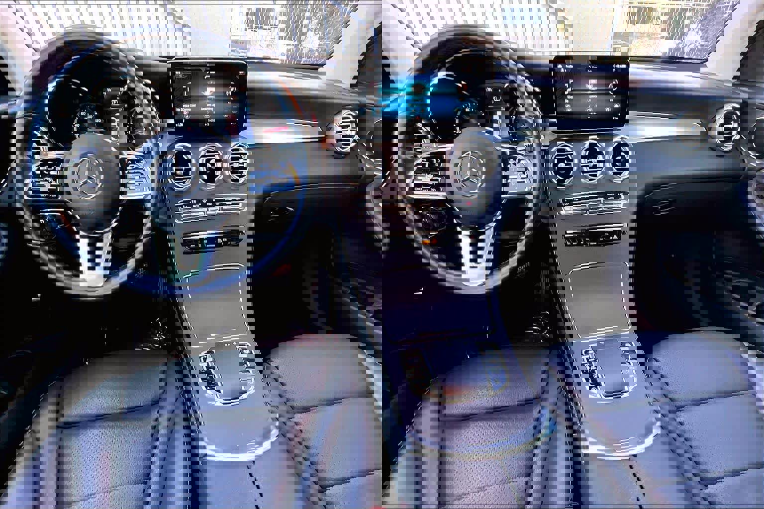 Used 2021 Mercedes-Benz GLC 300 GLC 300 image 15