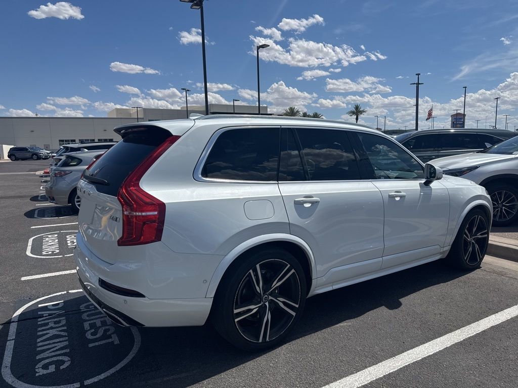 Used 2019 Volvo XC90 T6 R-Design image 4