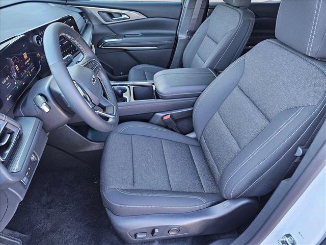 New 2026 Chevrolet Traverse LT w/ Midnight/Sport Edition image 4