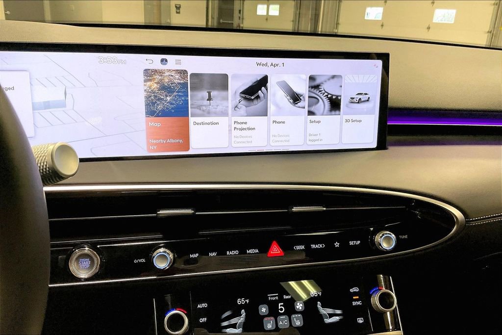 Used 2026 Genesis GV70 2.5T Select image 15