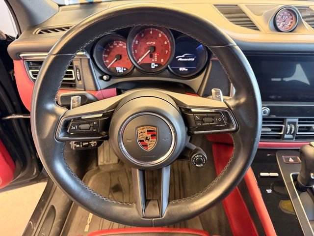 Used 2023 Porsche Macan GTS image 18
