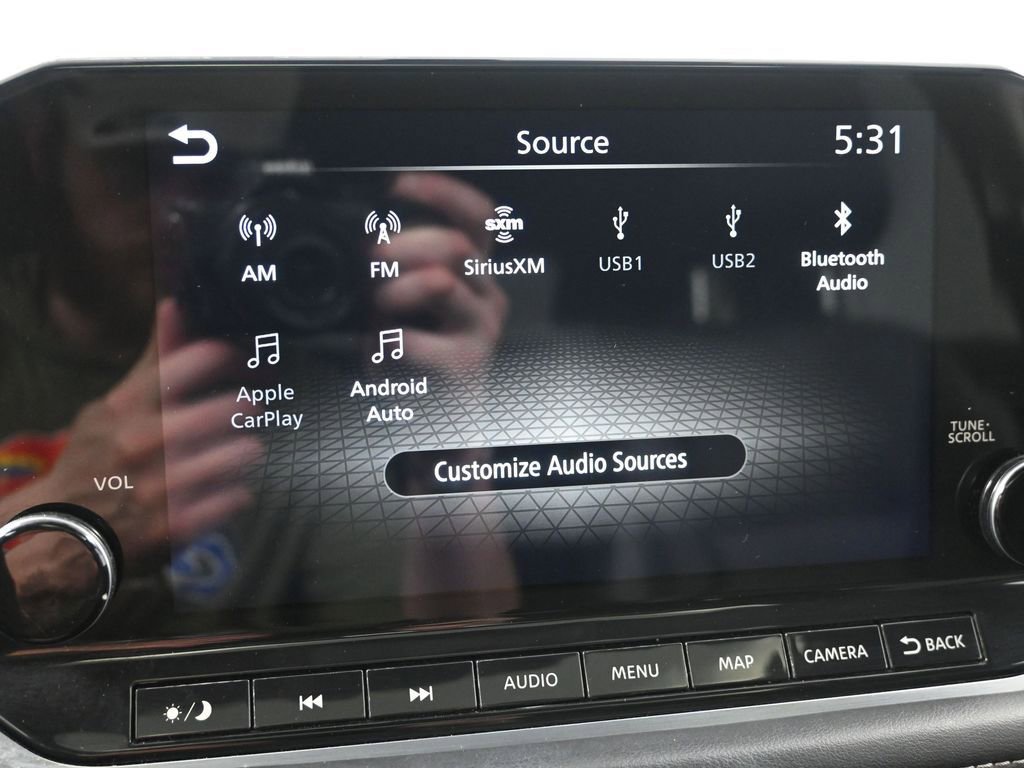 Used 2021 Nissan Rogue Platinum image 19