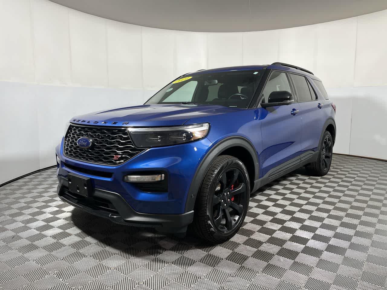 Used 2022 Ford Explorer ST w/ Equipment Group 401A AWD/4WD image 4