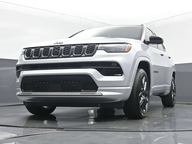 New 2025 Jeep Compass Limited w/ Driver Assist Group I AWD/4WD image 46
