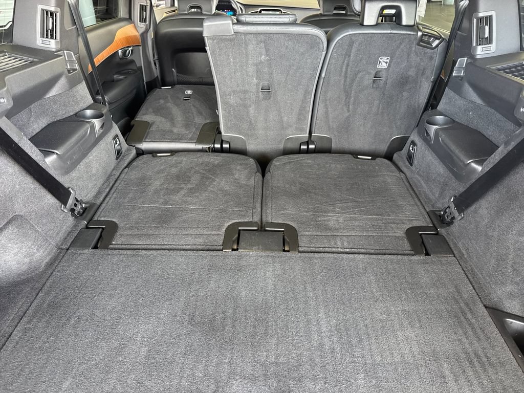 Certified 2024 Volvo XC90 T8 Plus AWD/4WD image 15