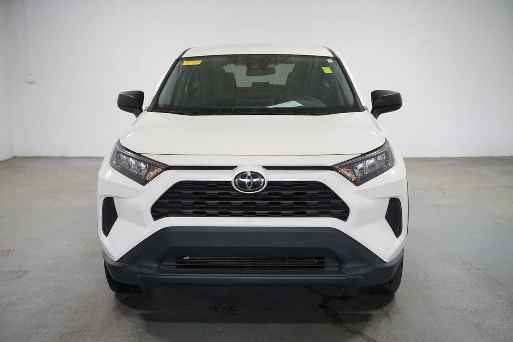 Certified 2022 Toyota RAV4 LE image 2