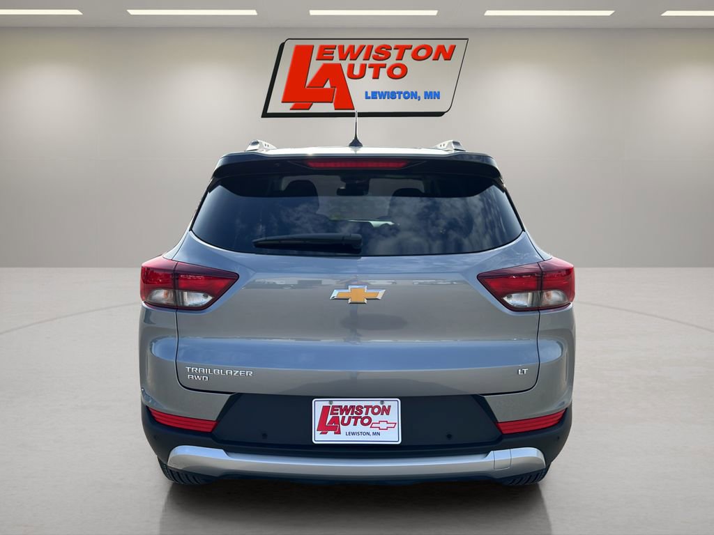 New 2026 Chevrolet TrailBlazer LT w/ LT Cold Weather Package AWD/4WD image 12
