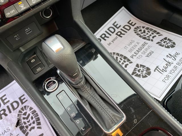 Used 2023 Nissan Kicks SR w/ SR Premium Package image 14