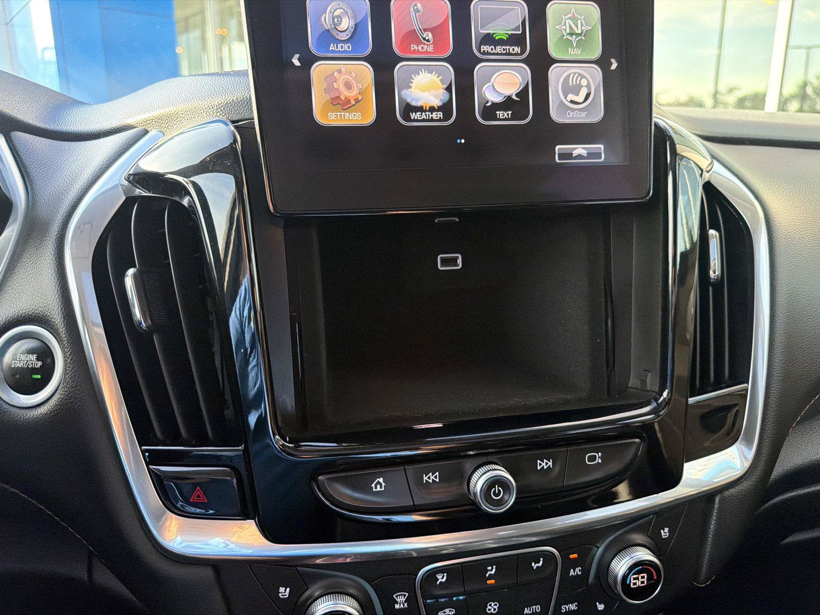Used 2019 Chevrolet Traverse Premier w/ Redline Edition FWD image 32