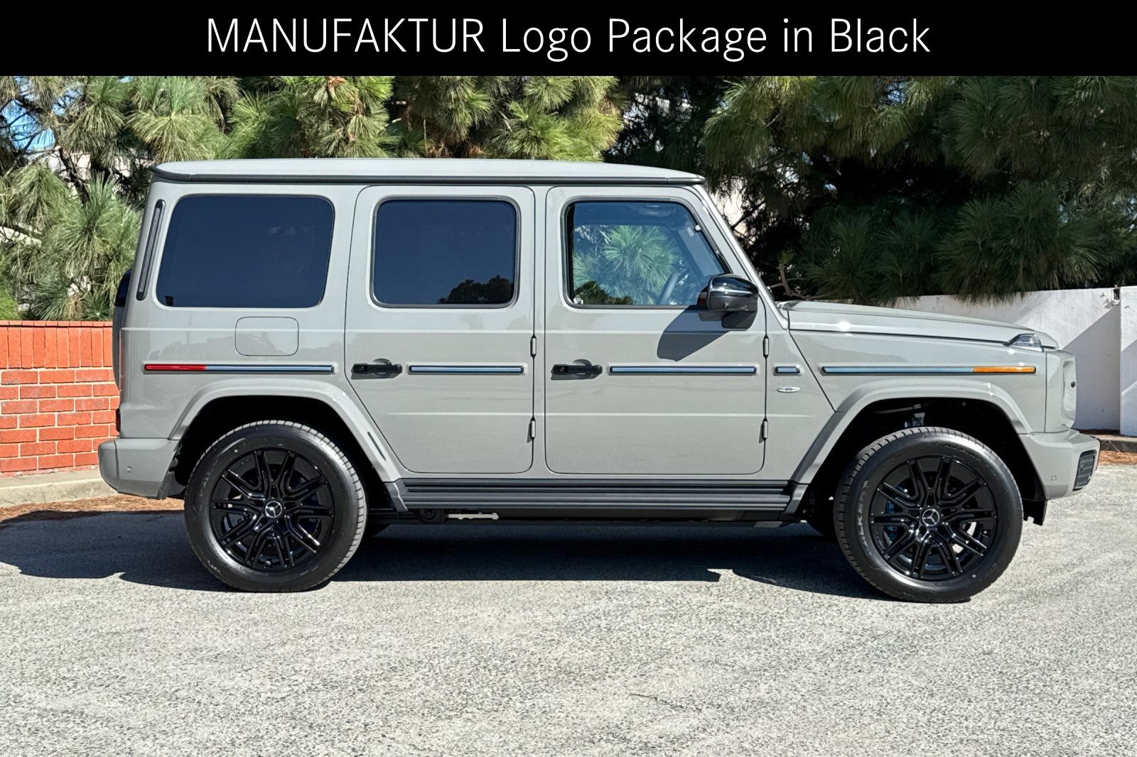 Used 2025 Mercedes-Benz G 580 w/ EQ Technology image 4