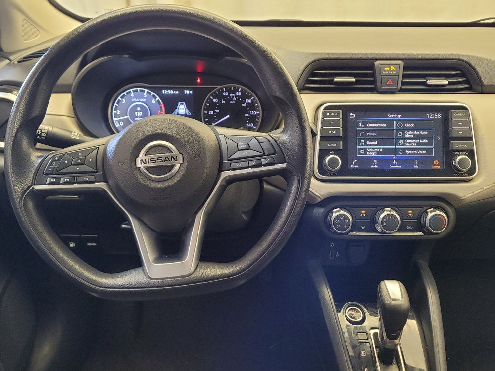Used 2021 Nissan Versa SV FWD image 22