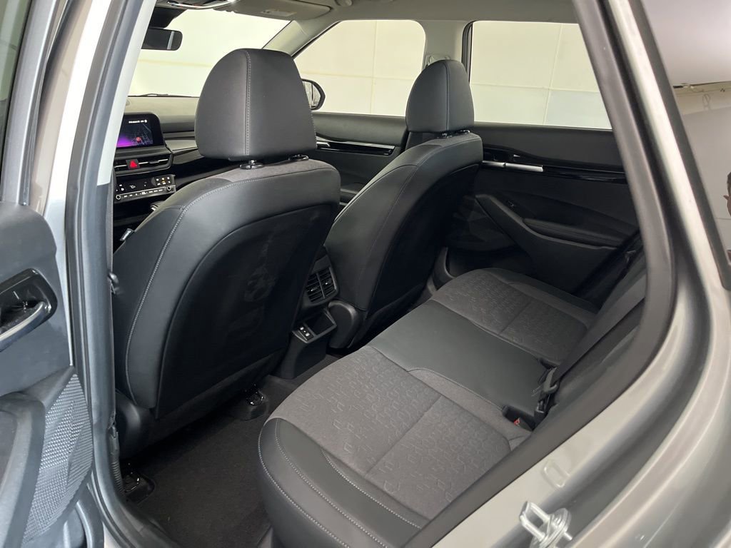 Used 2024 Kia Seltos S image 25