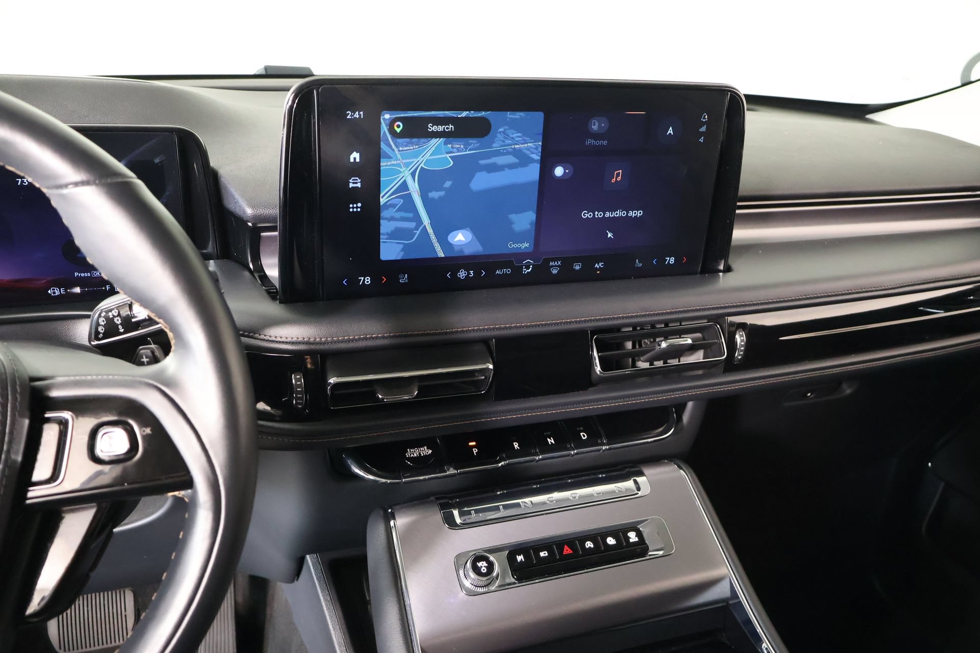 Used 2025 Lincoln Aviator AWD w/ Jet Appearance Package image 5