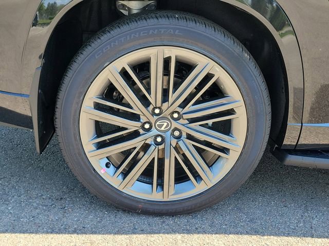 New 2026 Lexus TX 550h AWD Plug-In Hybrid image 5