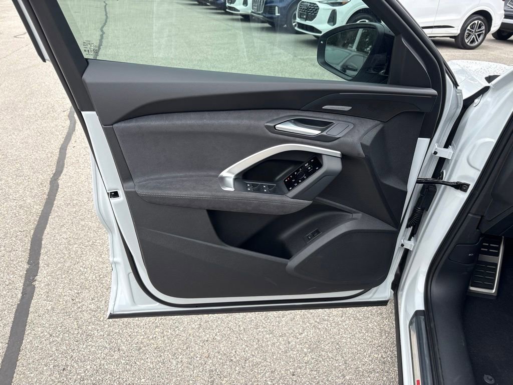 New 2026 Audi SQ5 Premium Plus AWD/4WD image 10