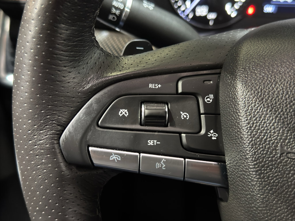 Used 2023 Cadillac XT4 Sport w/ Sun And Sound Package image 25