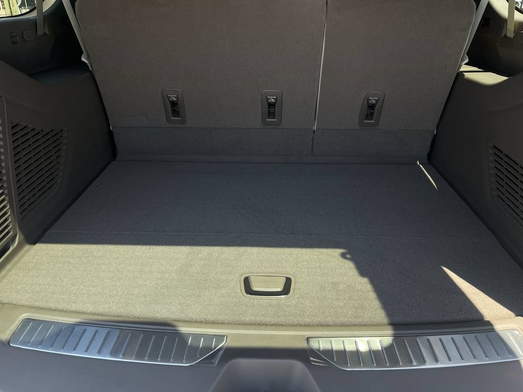 New 2026 GMC Yukon XL Denali AWD/4WD image 26