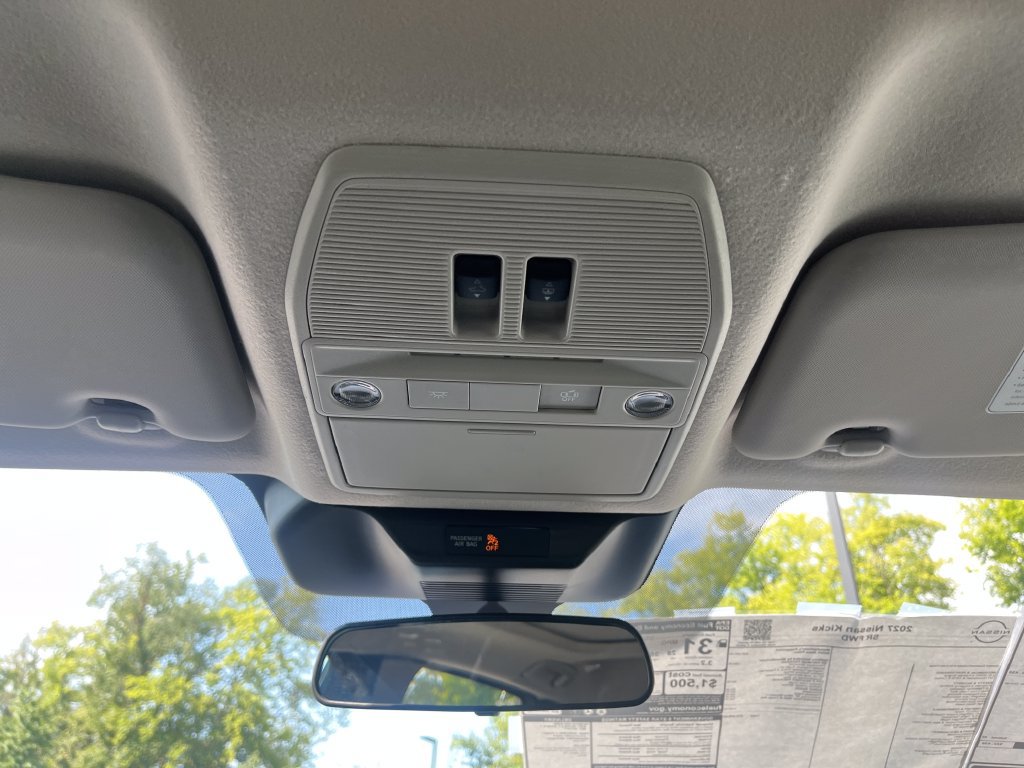 New 2027 Nissan Kicks SR w/ SR Premium Package FWD image 46