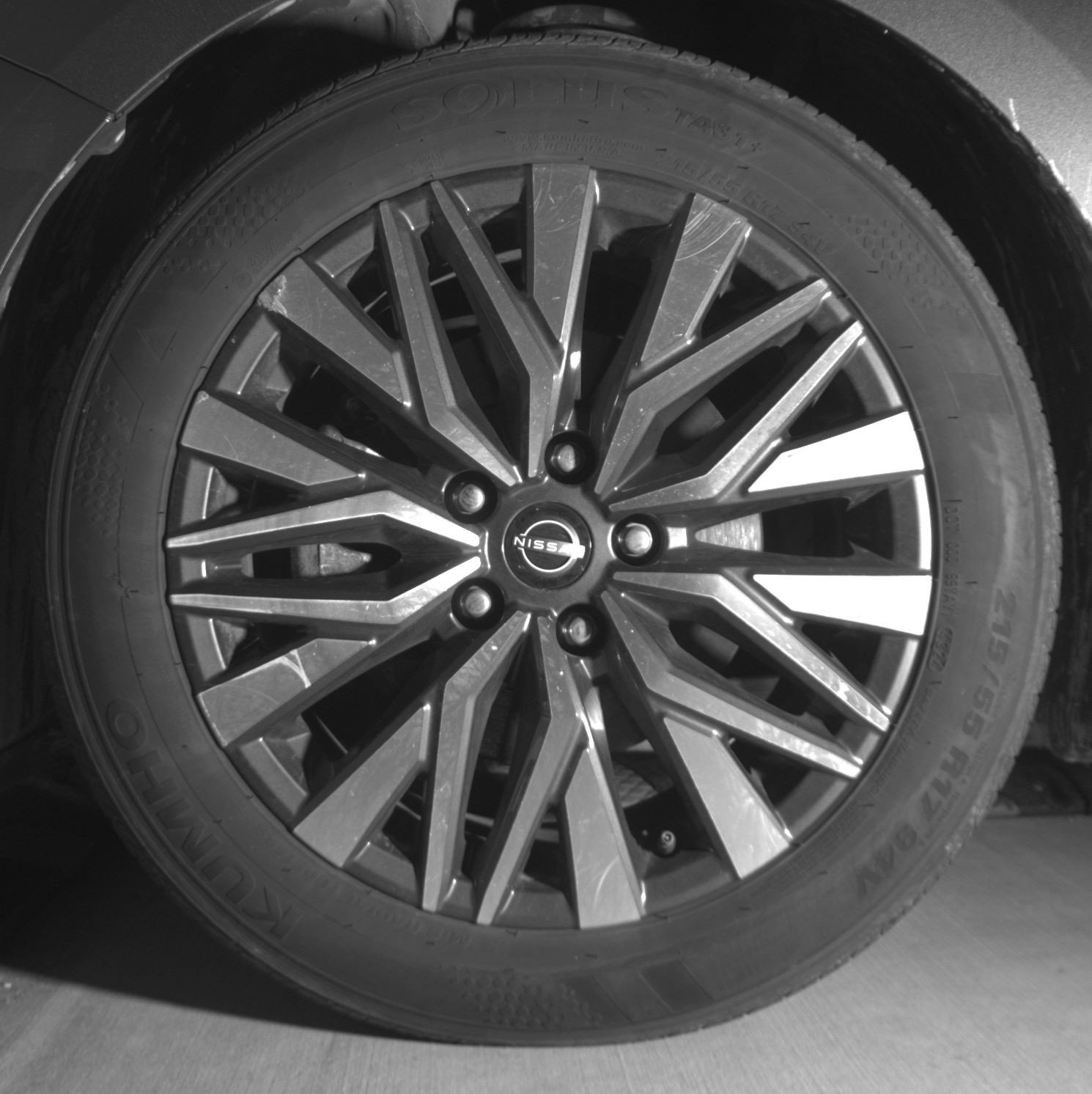 Used 2025 Nissan Altima 2.5 SV FWD image 12