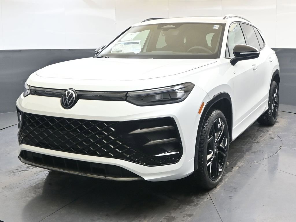 New 2026 Volkswagen Tiguan SE R-Line
