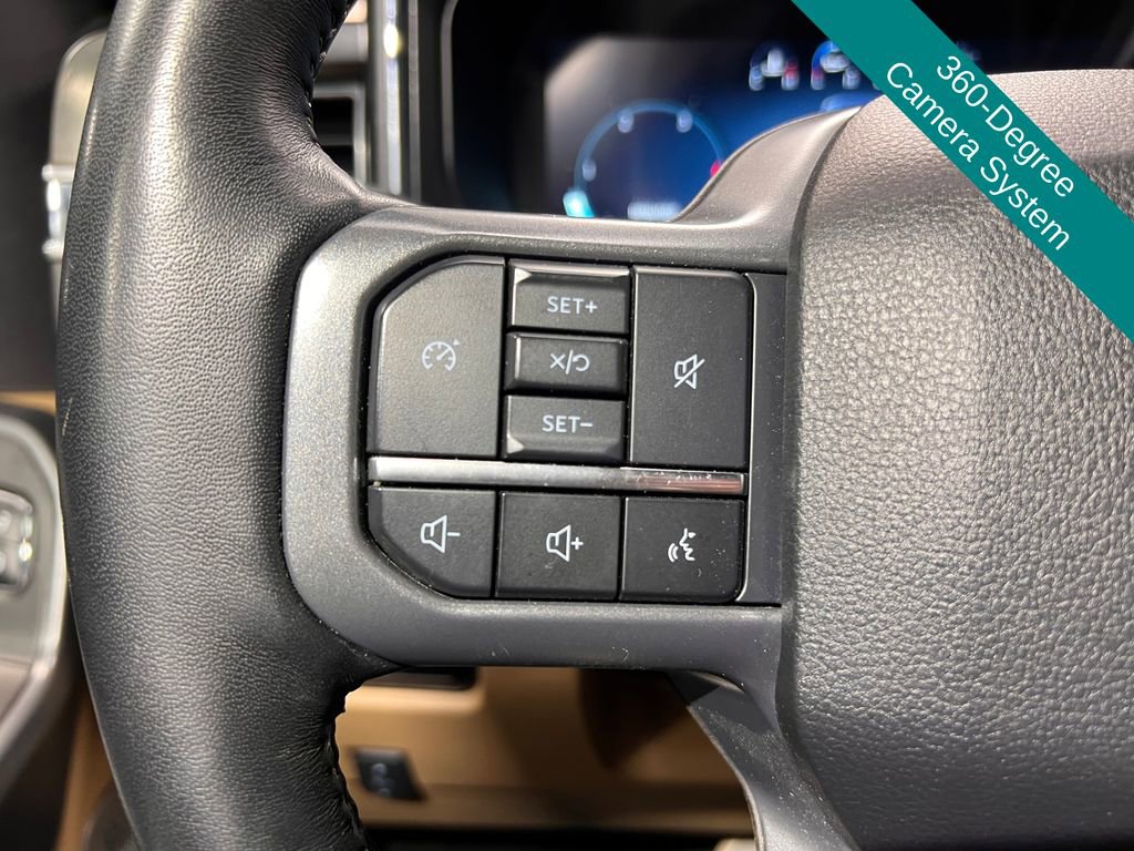 Used 2023 Ford F350 Lariat w/ FX4 Off-Road Package image 9