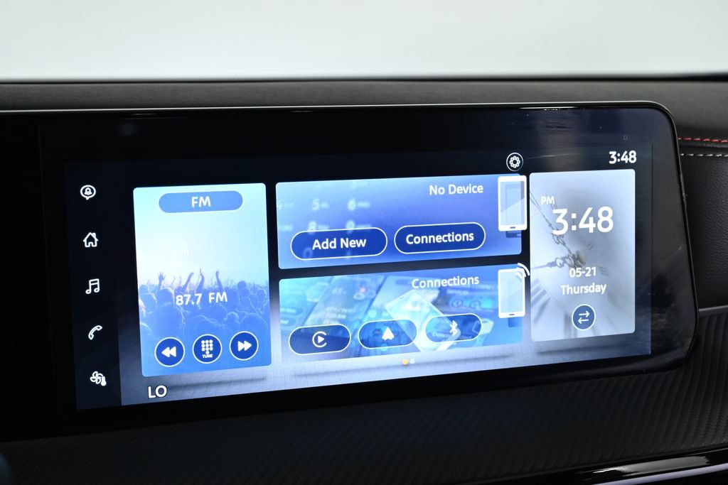 Certified 2025 Nissan Kicks SR AWD/4WD image 19