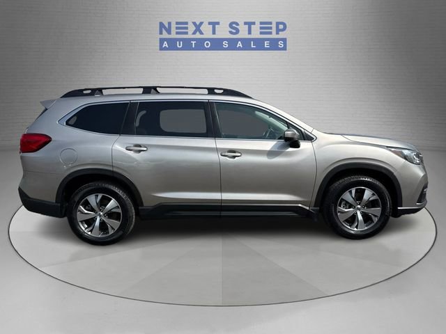 Used 2020 Subaru Ascent Premium w/ Convenience Package image 9