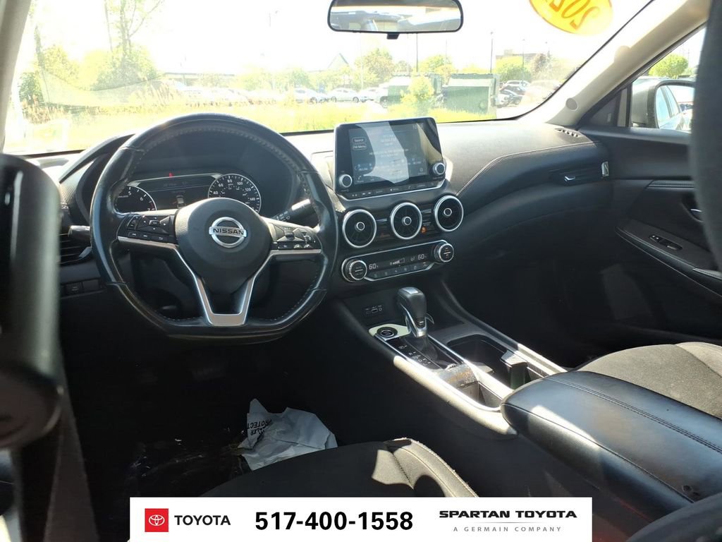 Used 2021 Nissan Sentra SV FWD image 12