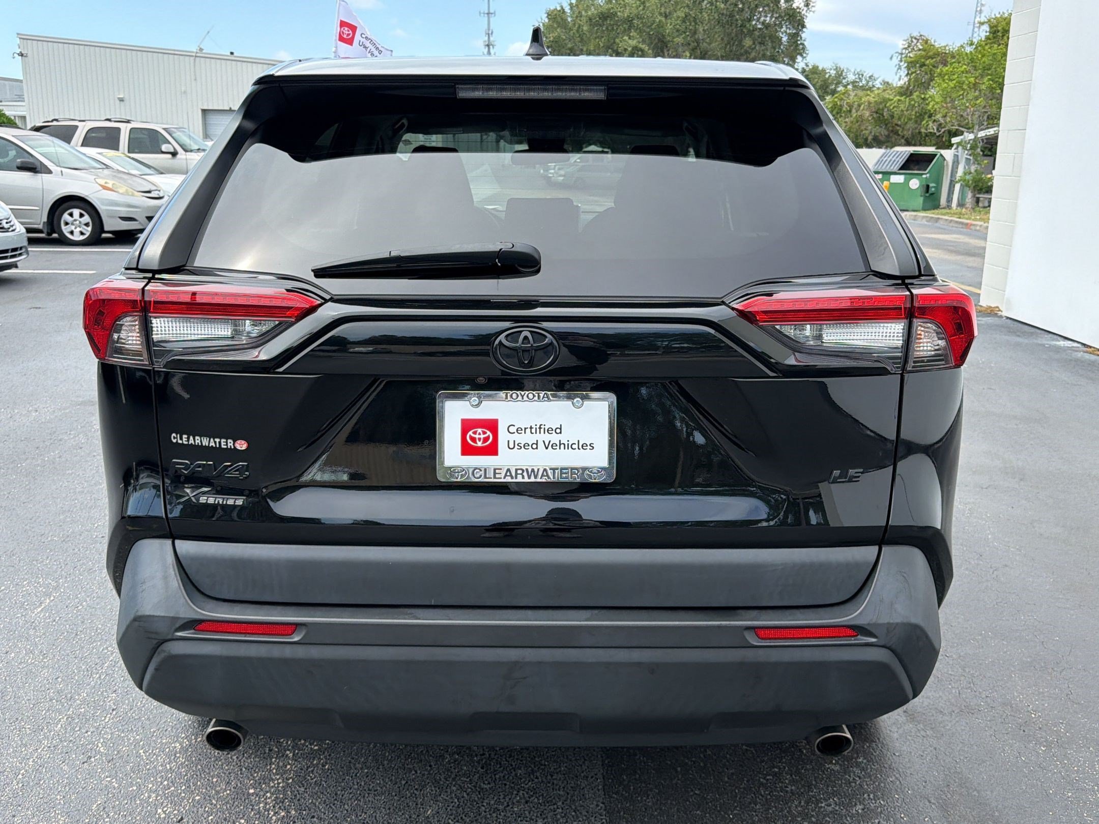 Certified 2024 Toyota RAV4 LE FWD image 10