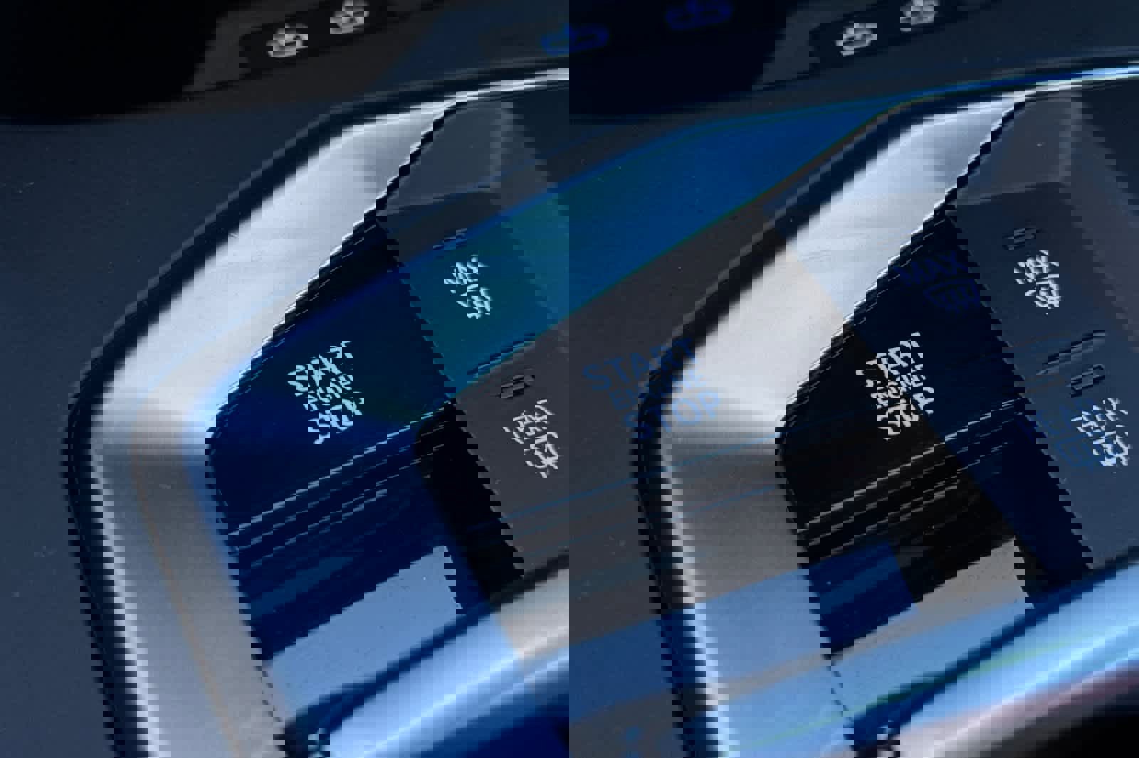 Used 2025 BMW M235i xDrive w/ Premium Package image 23