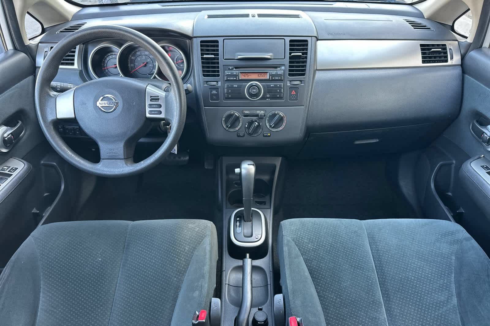 Used 2010 Nissan Versa 1.8 S w/ PWR Plus Pkg FWD image 3