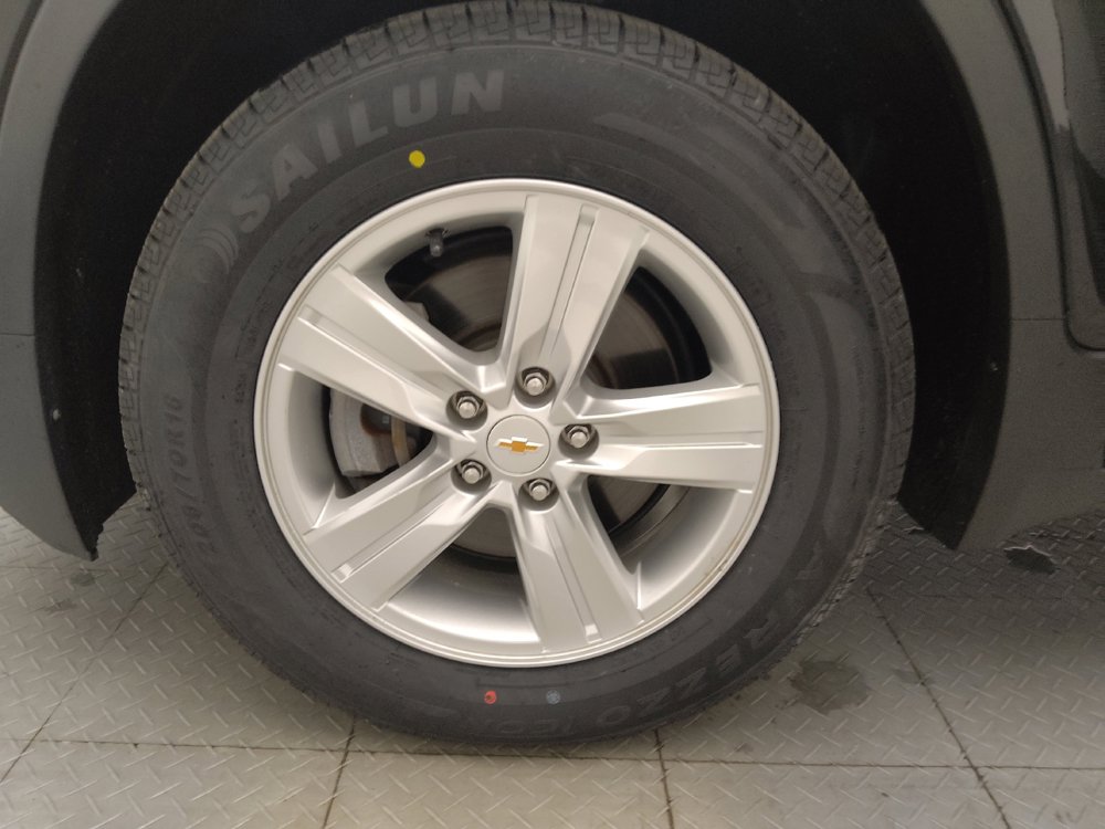 Used 2020 Chevrolet Trax LT w/ LT Convenience Package FWD image 31