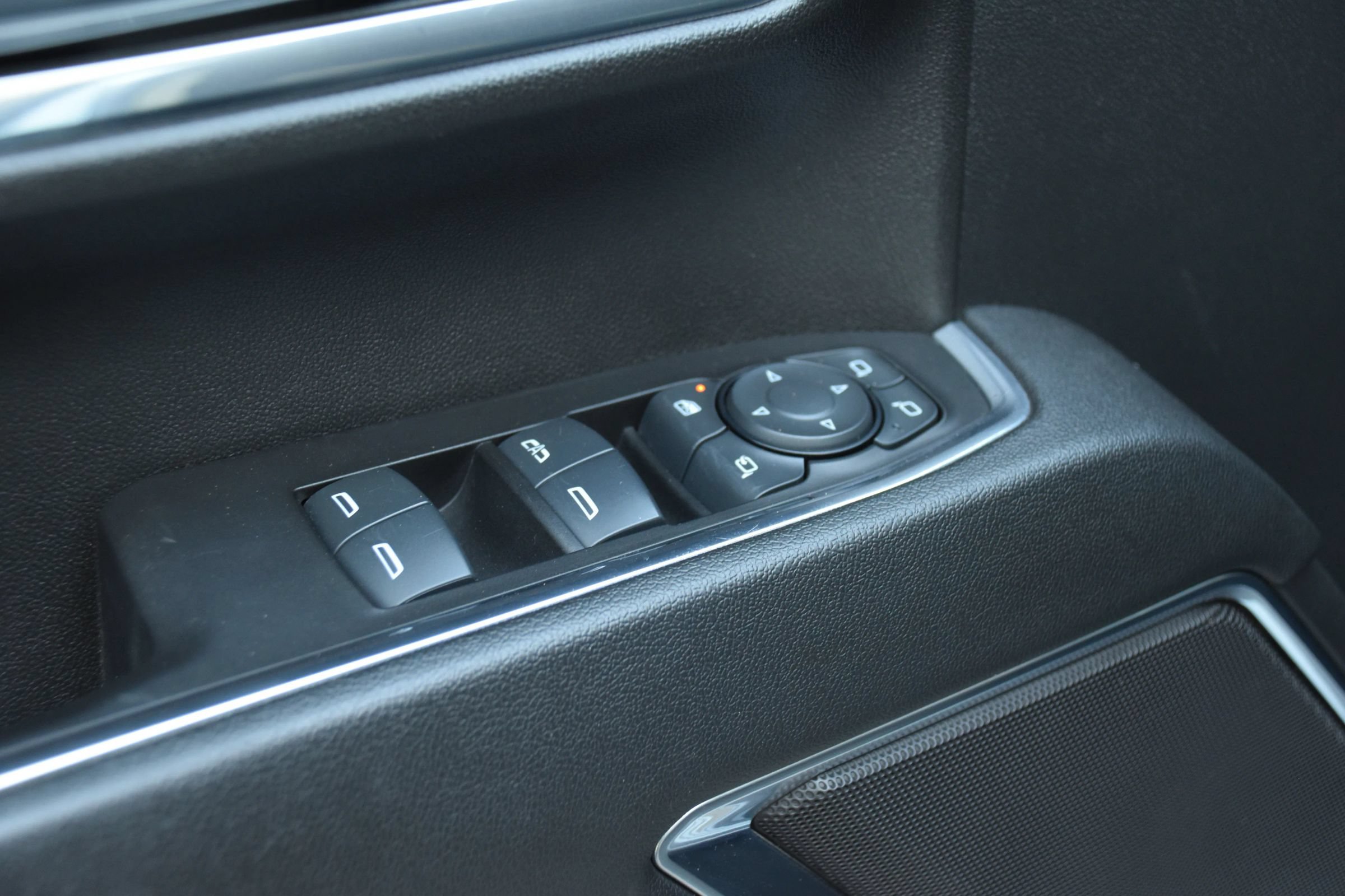 Used 2024 Chevrolet Silverado 2500 LT w/ All Star Edition AWD/4WD image 15