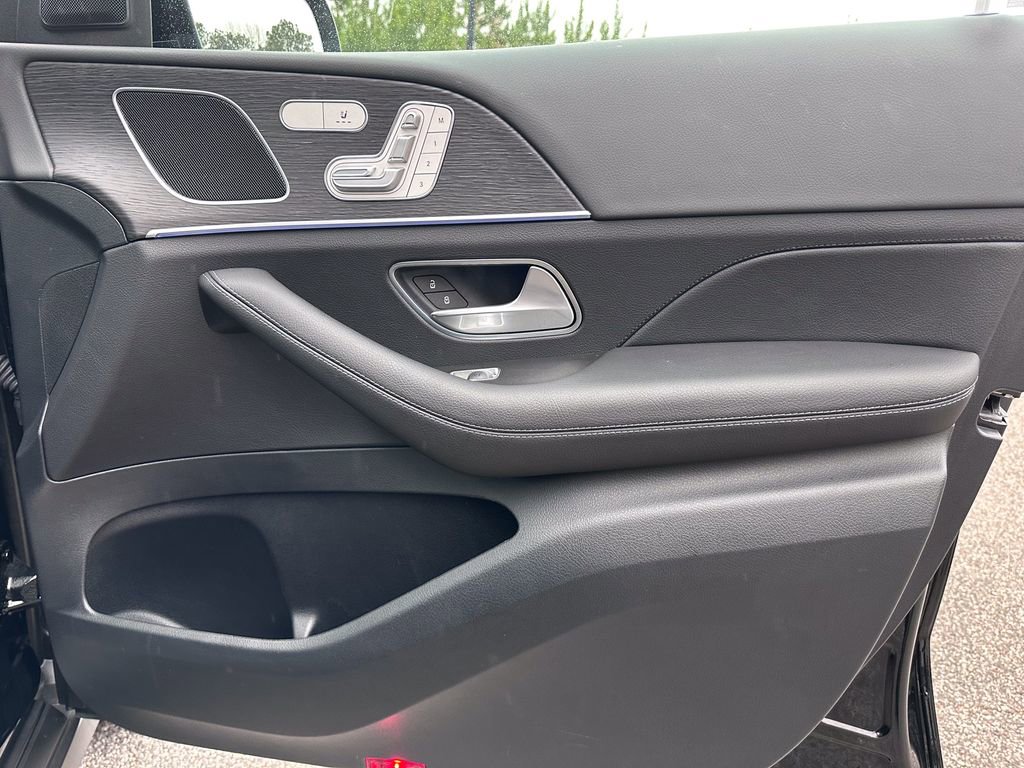 Used 2025 Mercedes-Benz GLE 350 4MATIC image 37