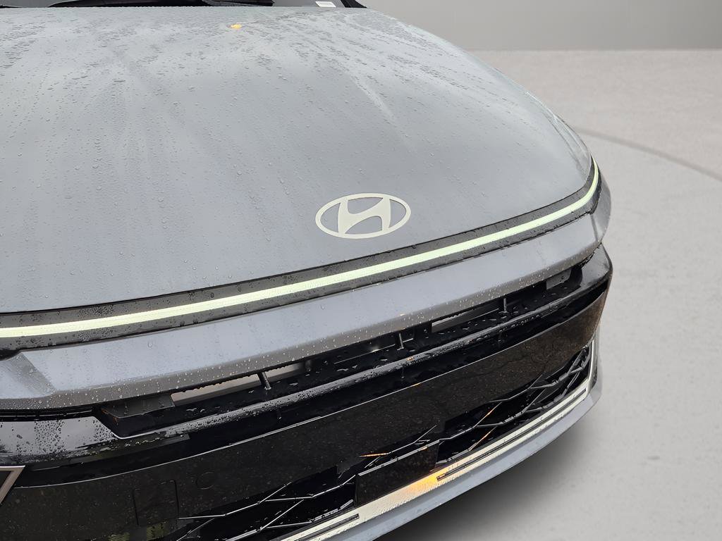 New 2026 Hyundai Sonata SEL AWD/4WD image 9