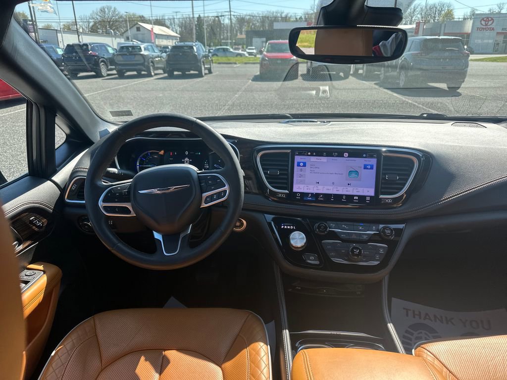 Used 2023 Chrysler Pacifica Pinnacle image 17