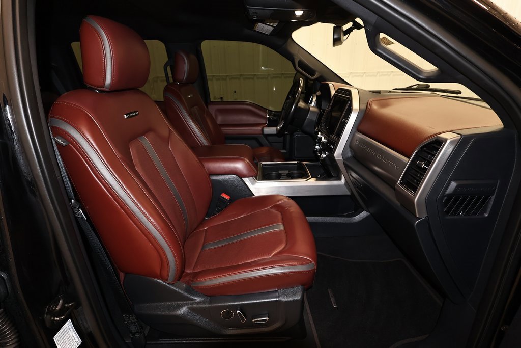 Certified 2022 Ford F450 Platinum w/ FX4 Off-Road Package image 22