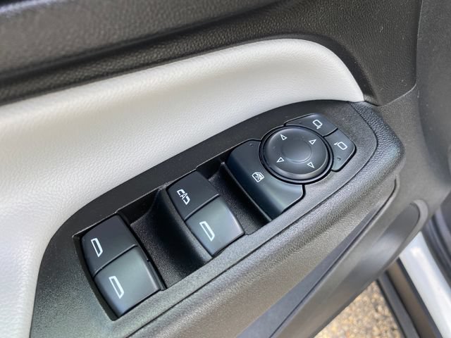 Certified 2022 Chevrolet Equinox LS w/ Driver Confidence II Package AWD/4WD image 17
