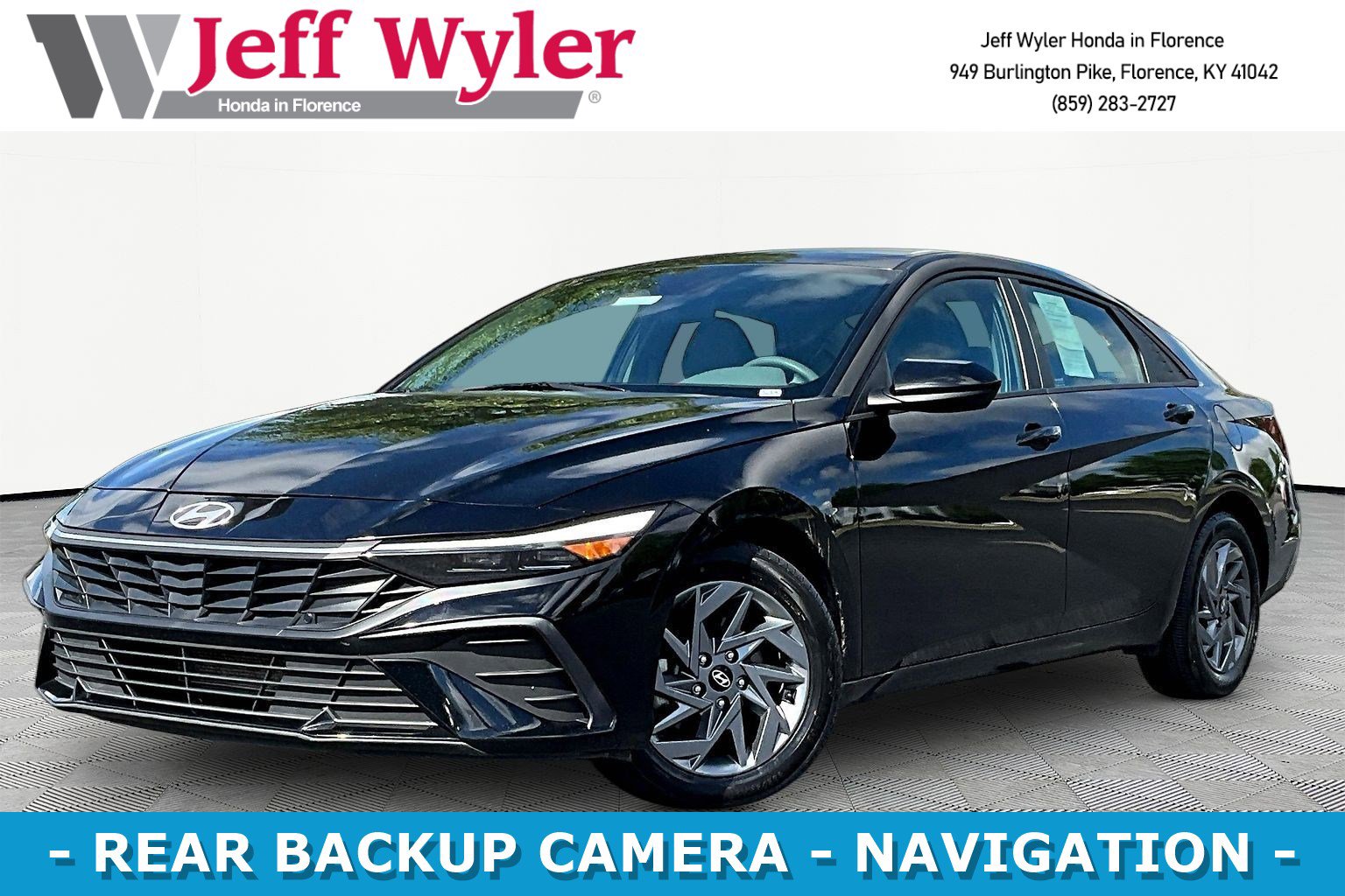 Used 2024 Hyundai Elantra SEL FWD image 1