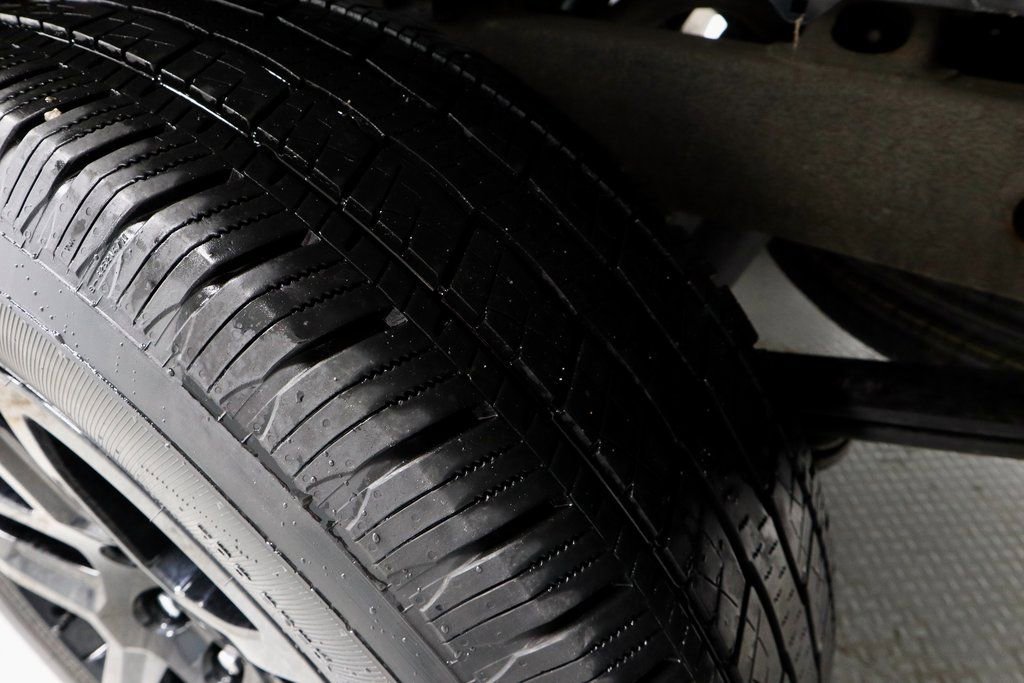 Used 2023 Chevrolet Silverado 1500 Custom w/ LPO, Dark Essentials Package image 19