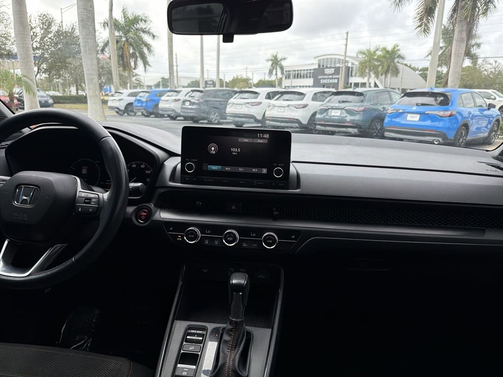 Used 2023 Honda CR-V Sport image 16
