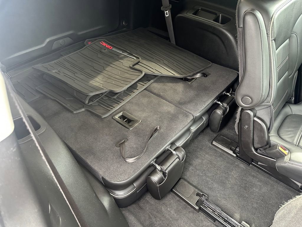 Used 2022 GMC Acadia Denali image 20