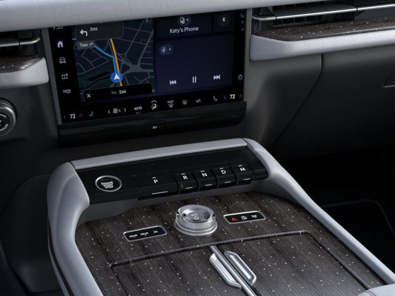 New 2026 Lincoln Navigator L Black Label AWD/4WD image 15