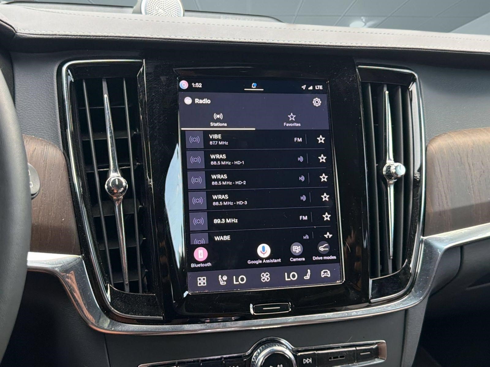 Certified 2025 Volvo V90 B6 Cross Country Ultra AWD/4WD image 19