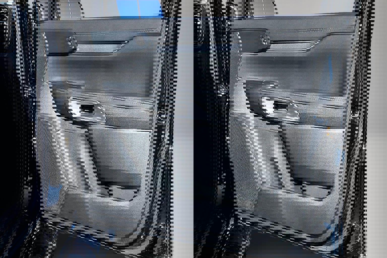 Used 2024 Ford Ranger Lariat w/ FX4 Off-Road Package image 29