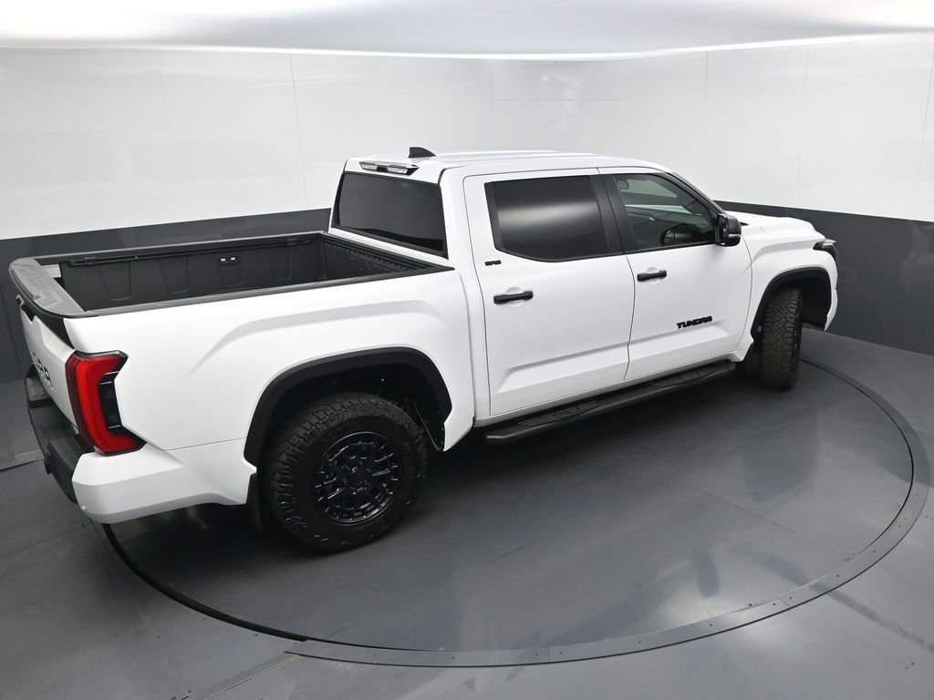 Used 2025 Toyota Tundra SR5 w/ SR5 Convenience Package AWD/4WD image 36