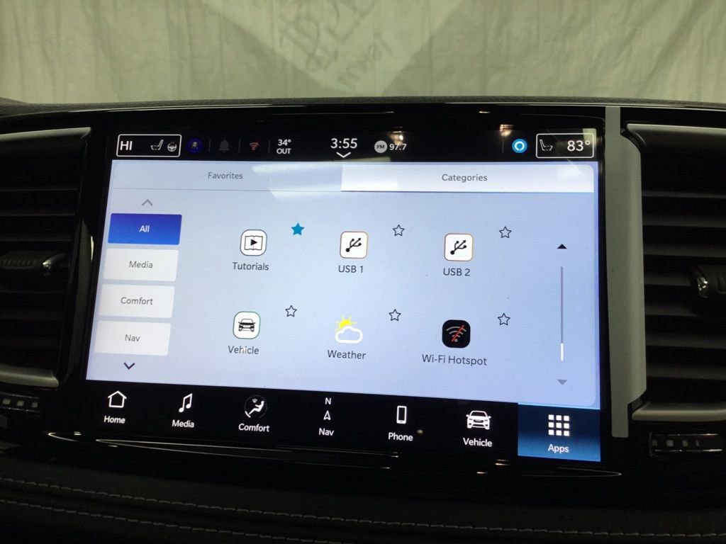 New 2026 Chrysler Pacifica Limited image 34