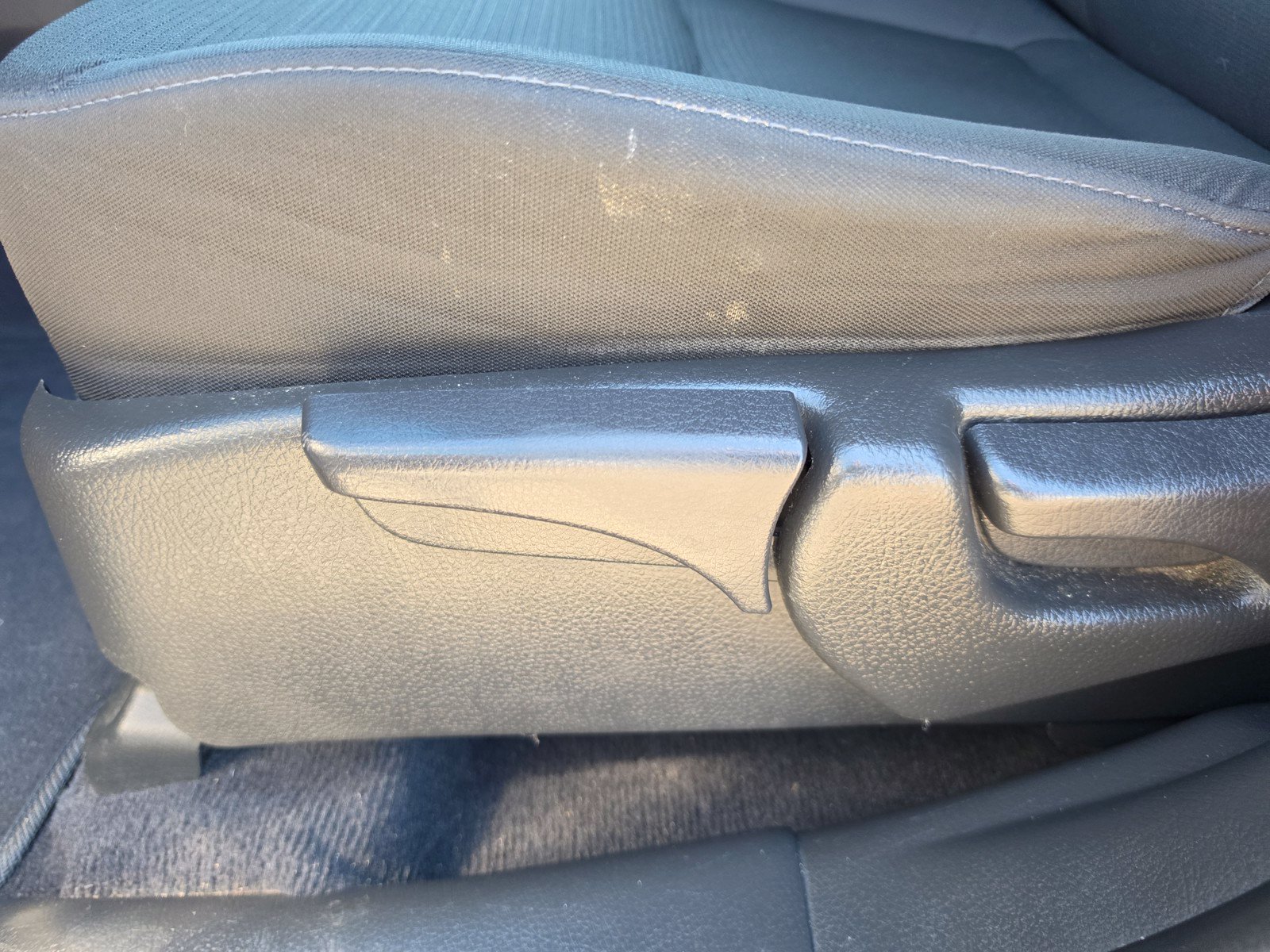 Used 2014 Kia Sorento LX AWD/4WD image 11